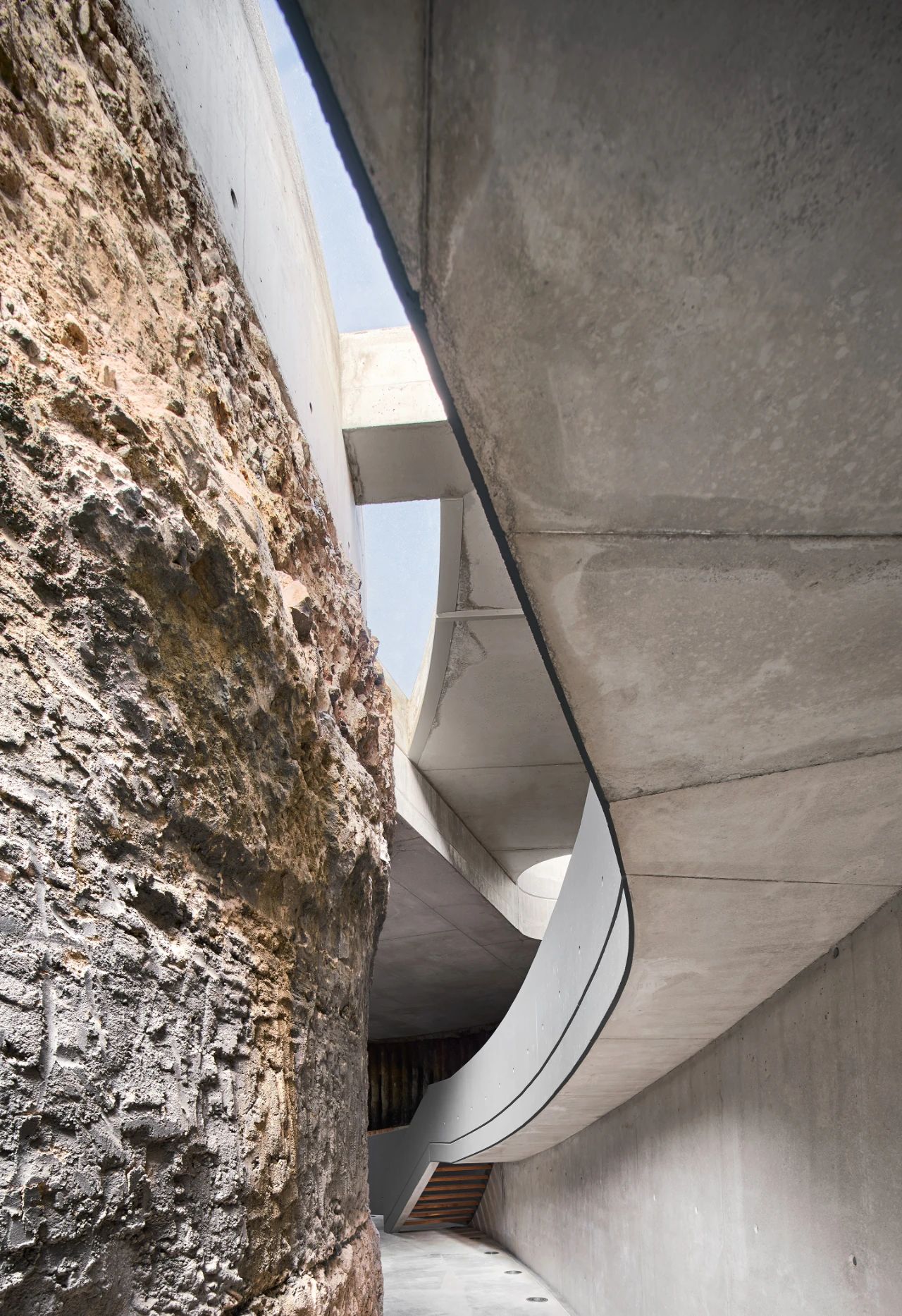 Twobo丨天窗窥见地下世界 · 向下，探索水源-12