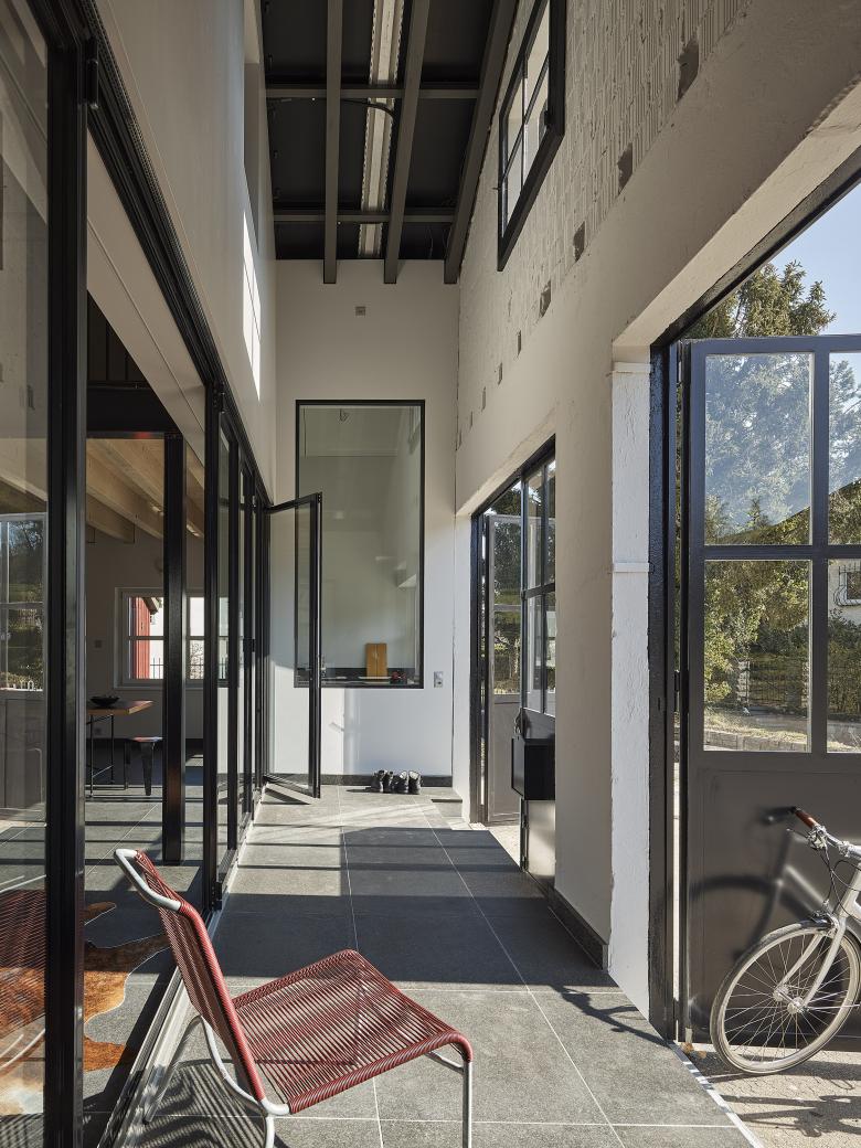 Zwinghof Garage 改造项目丨瑞士丨Neon Deiss GmbH-6