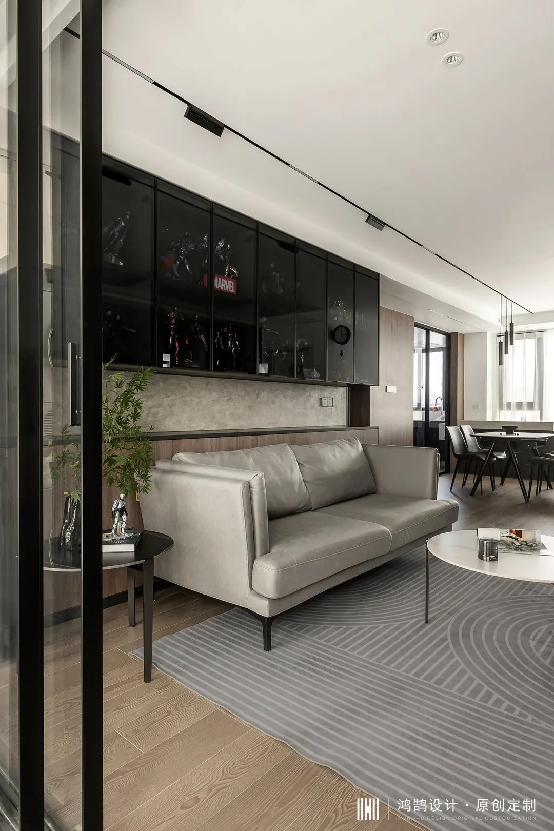 97㎡现代风，潮玩手办与书香之气融合出一个有爱的家-28