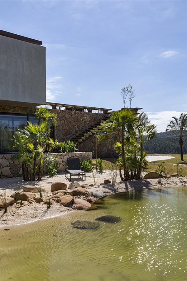 巴西钢木混凝土住宅-5