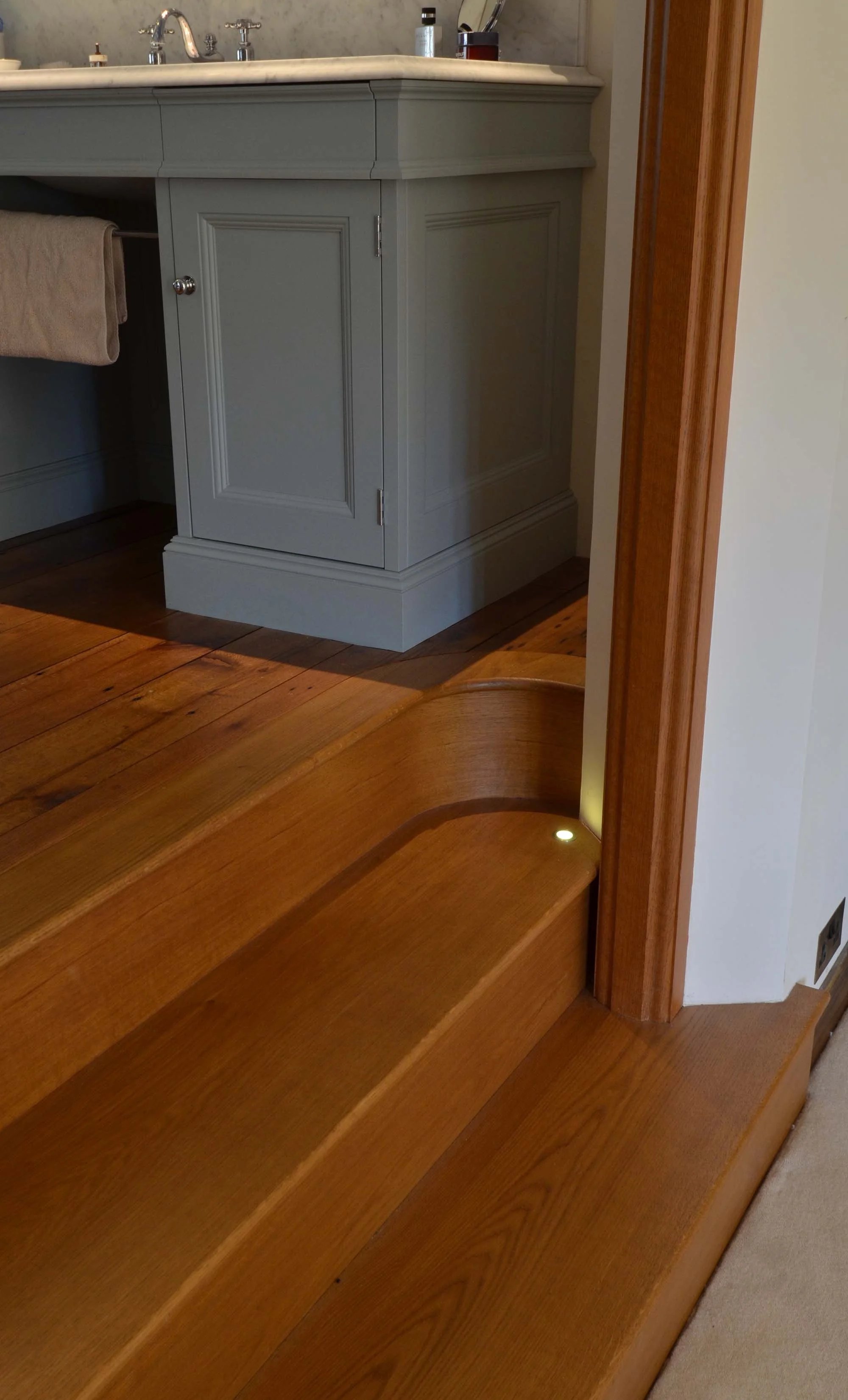 Arts and crafts style joinery //Project 1193 -17