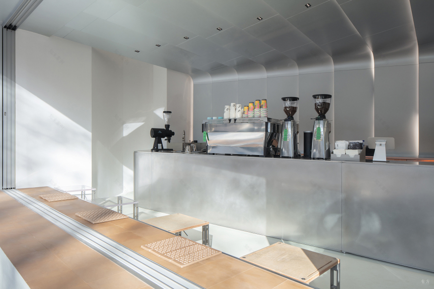 城市插件 · 硬核星球咖啡及零售首店丨中国上海丨ATAH介景建筑事务所-30