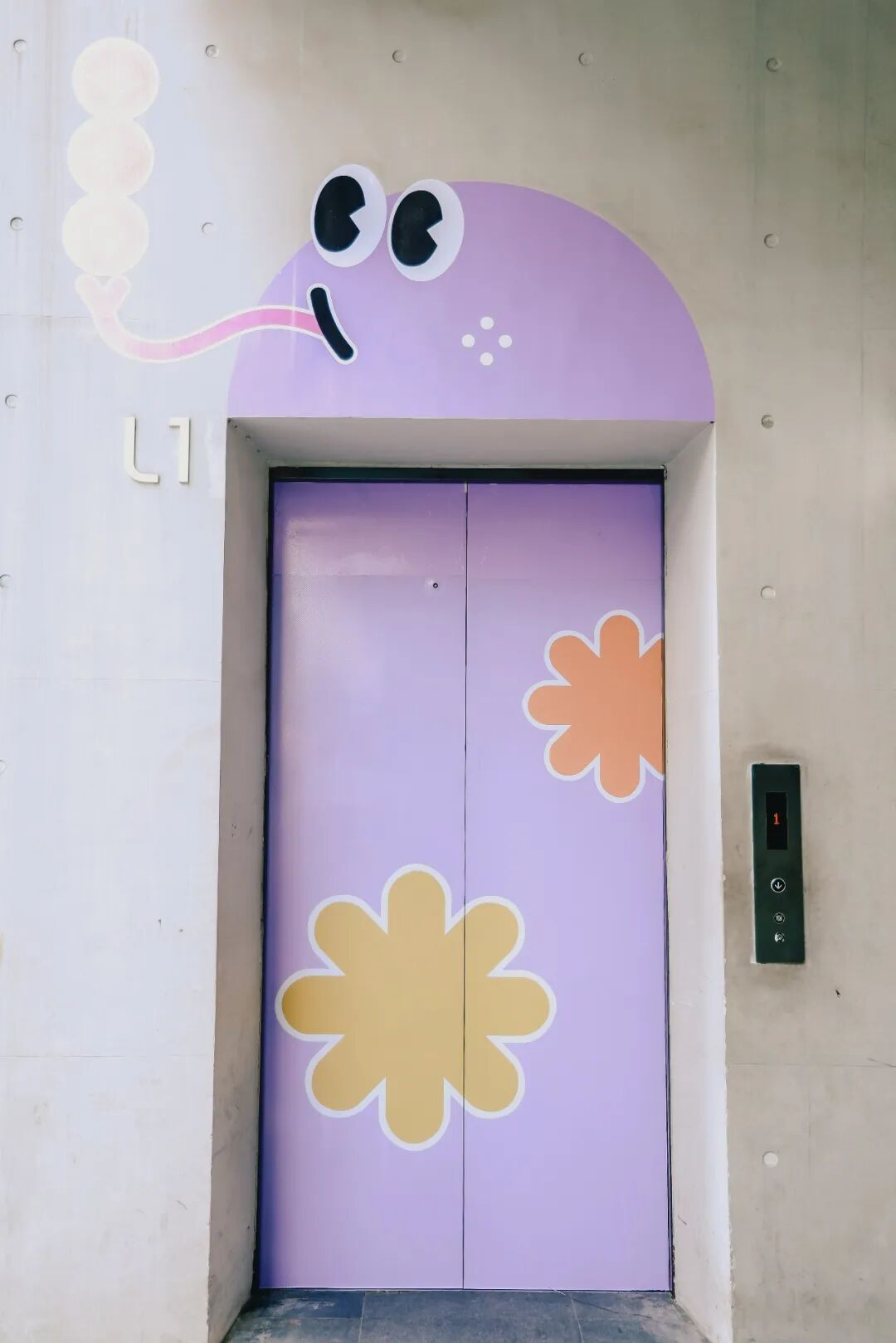 摸摸锦鲤.顽点不一样|云城万科里下沉广场改造-119