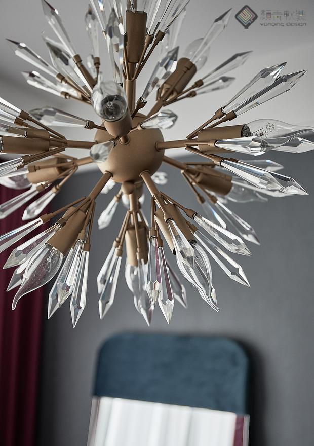 闺蜜共享的温馨空间,自由舒适的灰色调设计-32