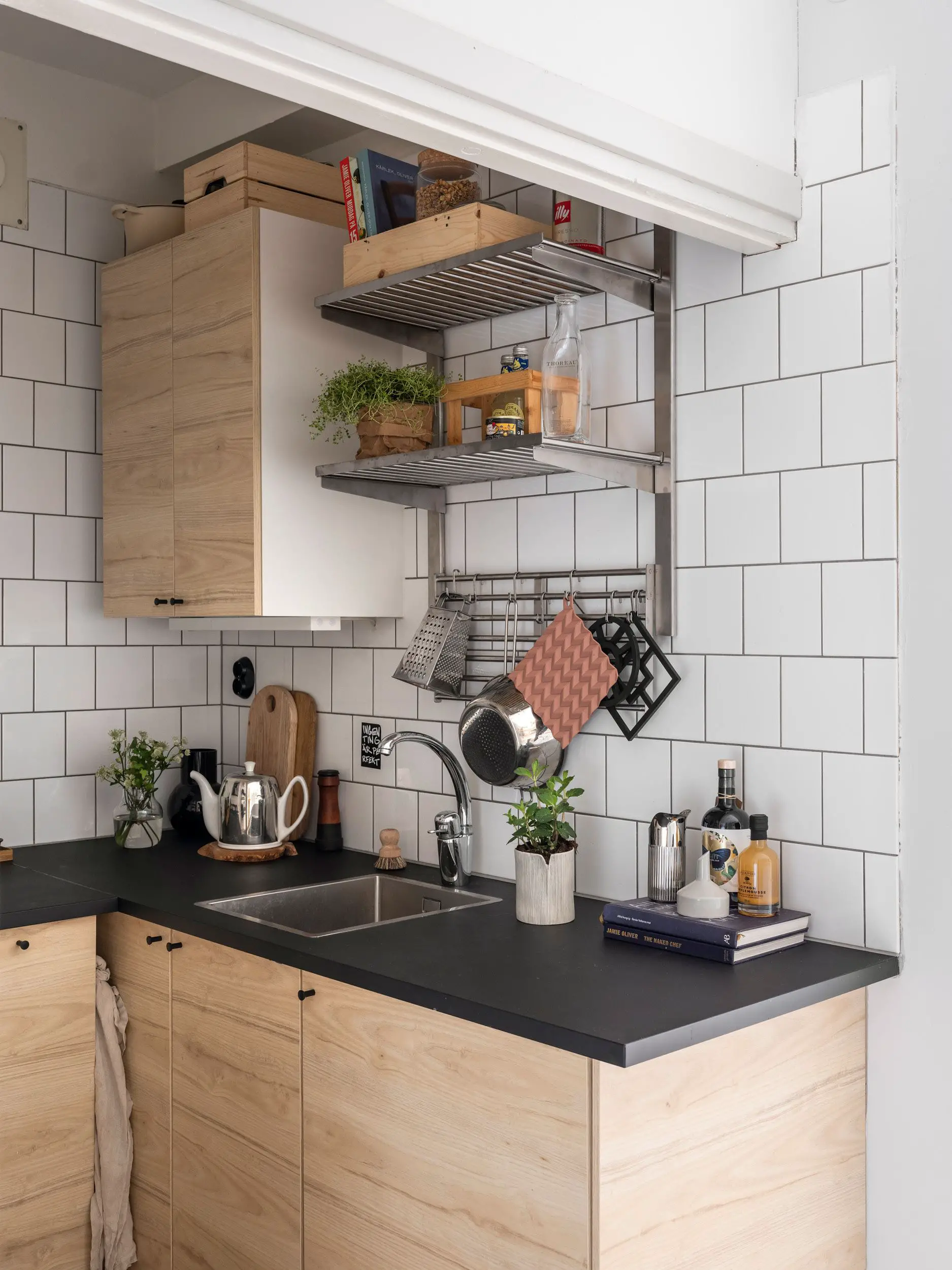 31m2 小木屋厨房，打造舒适温馨城市公寓-8