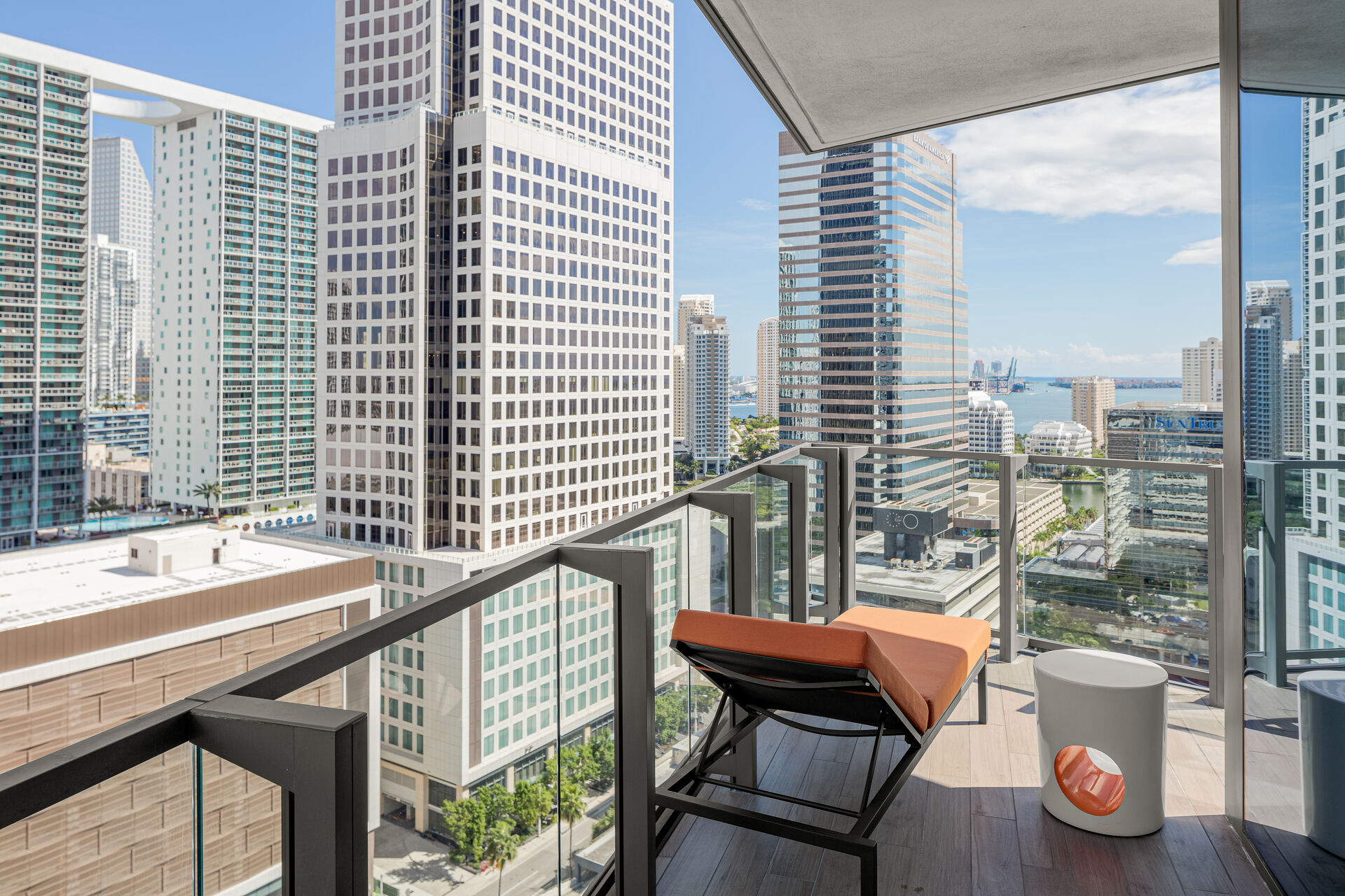 迈阿密 EAST 酒店丨美国迈阿密丨Clodagh Design,Studio Collective-17