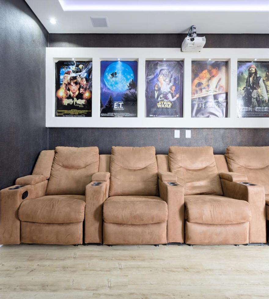 巴西 Mogi das Cruzes 现代住宅 | 木质与玻璃的完美融合-13