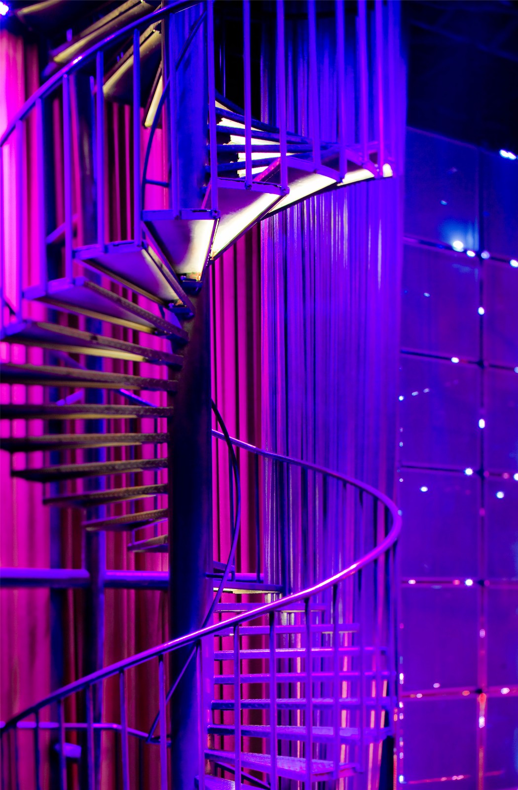 全球首家剧院式夜店Dr·Oscar  新冶组设计-31