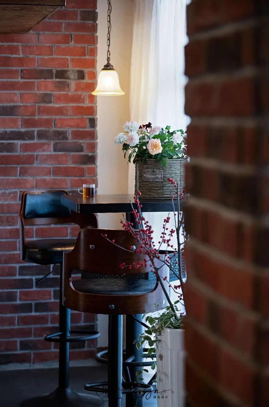 ELIN 咖啡 · 美式复古风的温馨咖啡店设计丨中国泰州丨芈茉设计-37