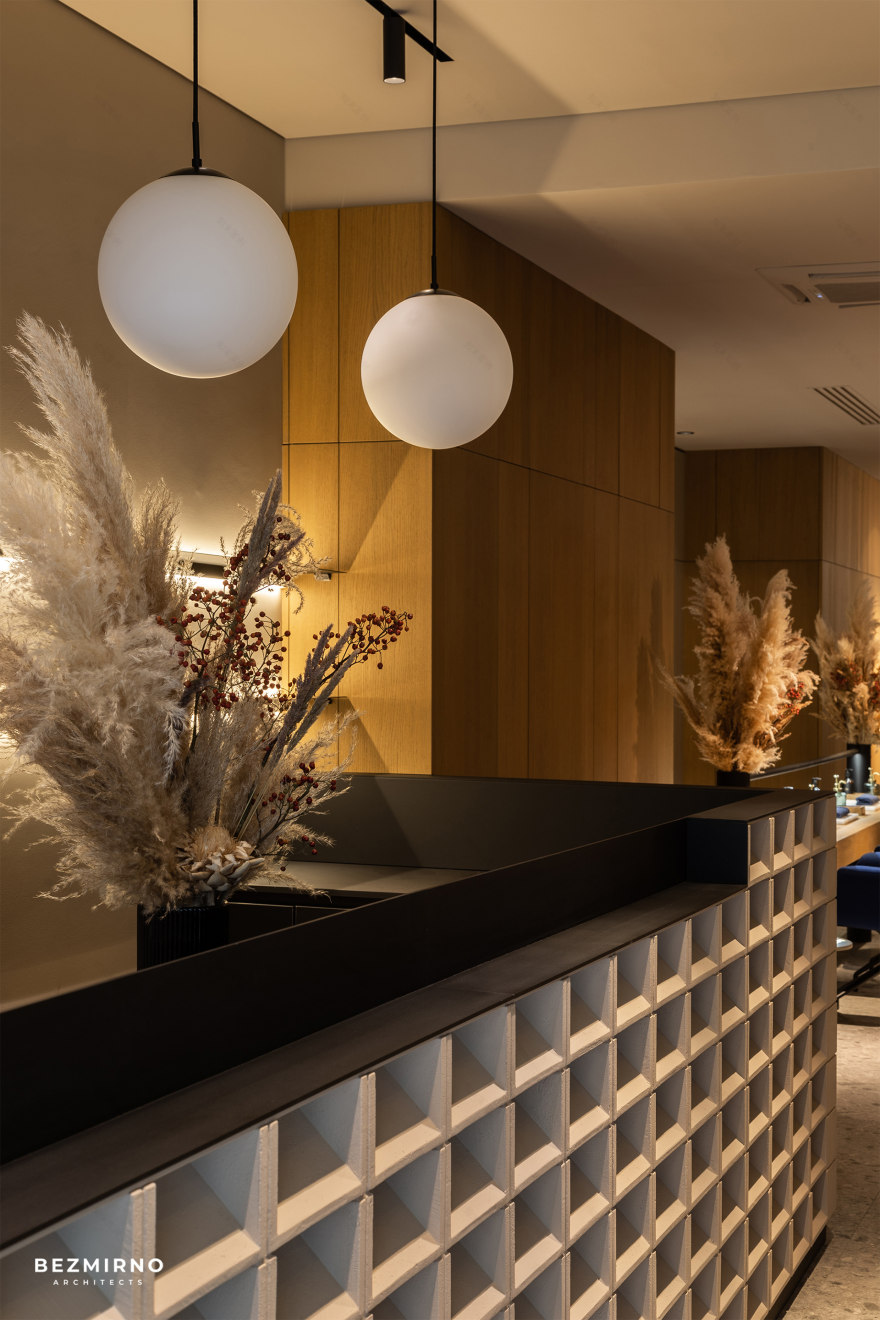 INNUSHA美甲沙龙丨乌克兰基辅丨Bezmirno Team-12