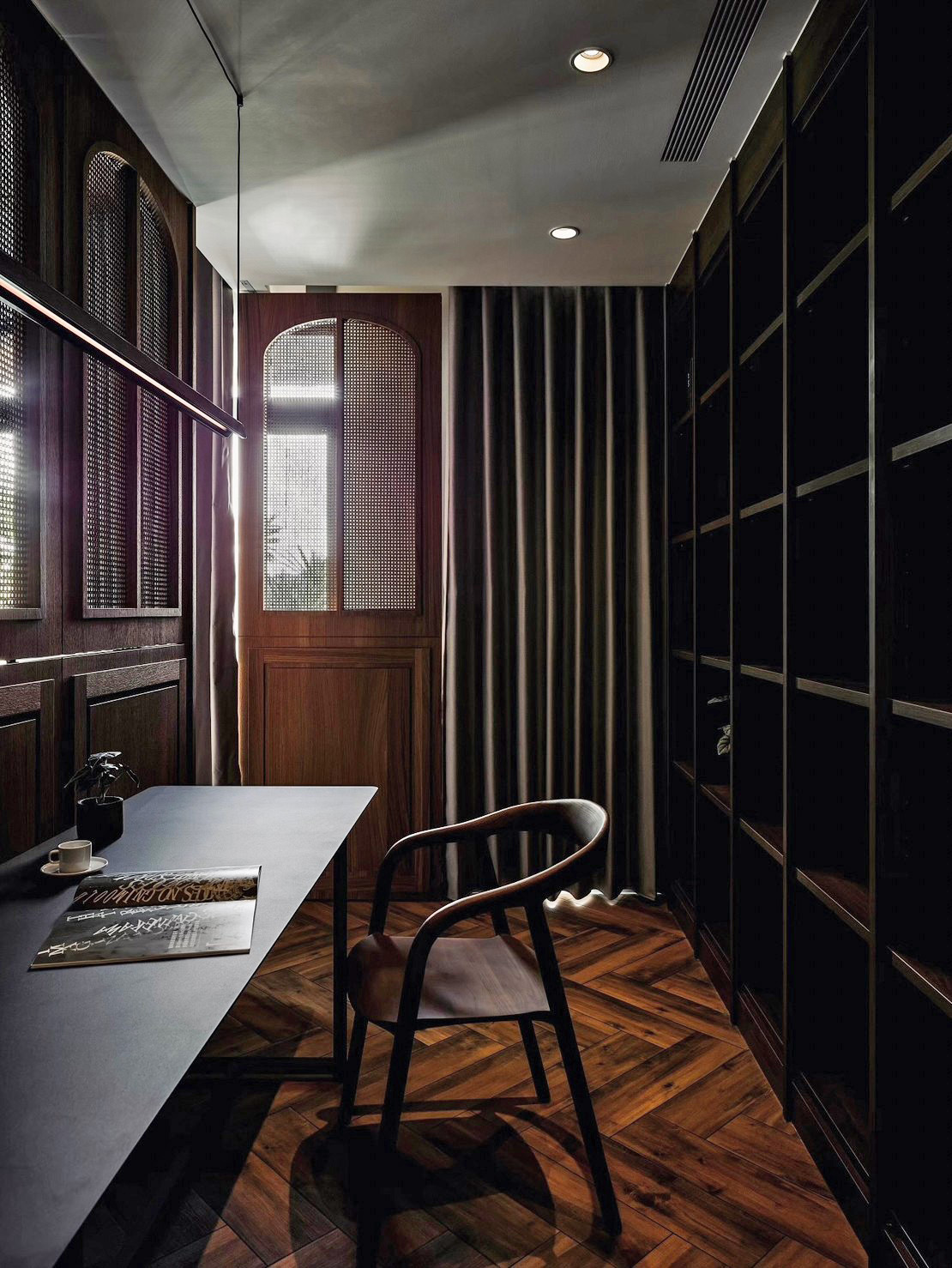 家装设计案例鉴赏——摩登复古感，玩味混搭经典美学-18