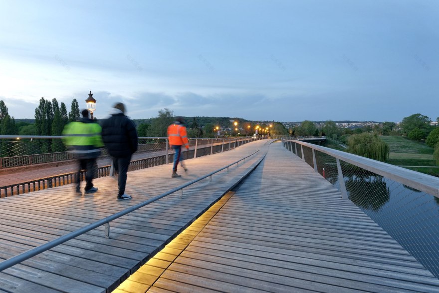 Dietmar Feichtinger塞纳河人行天桥丨法国丨Dietmar Feichtinger Architectes-35