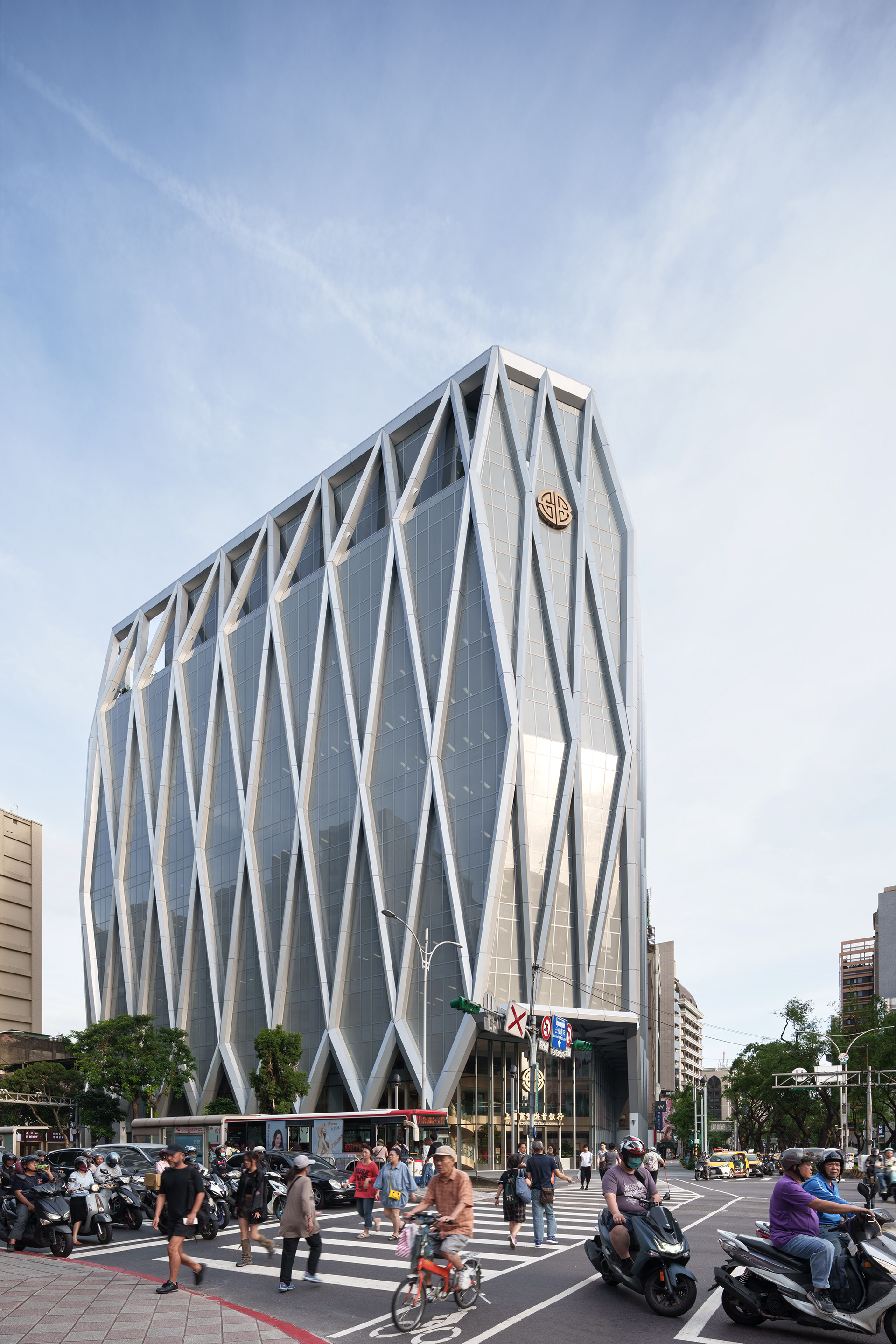 Shanghai Commercial and Savings Bank HQ/ JJP Architects-7