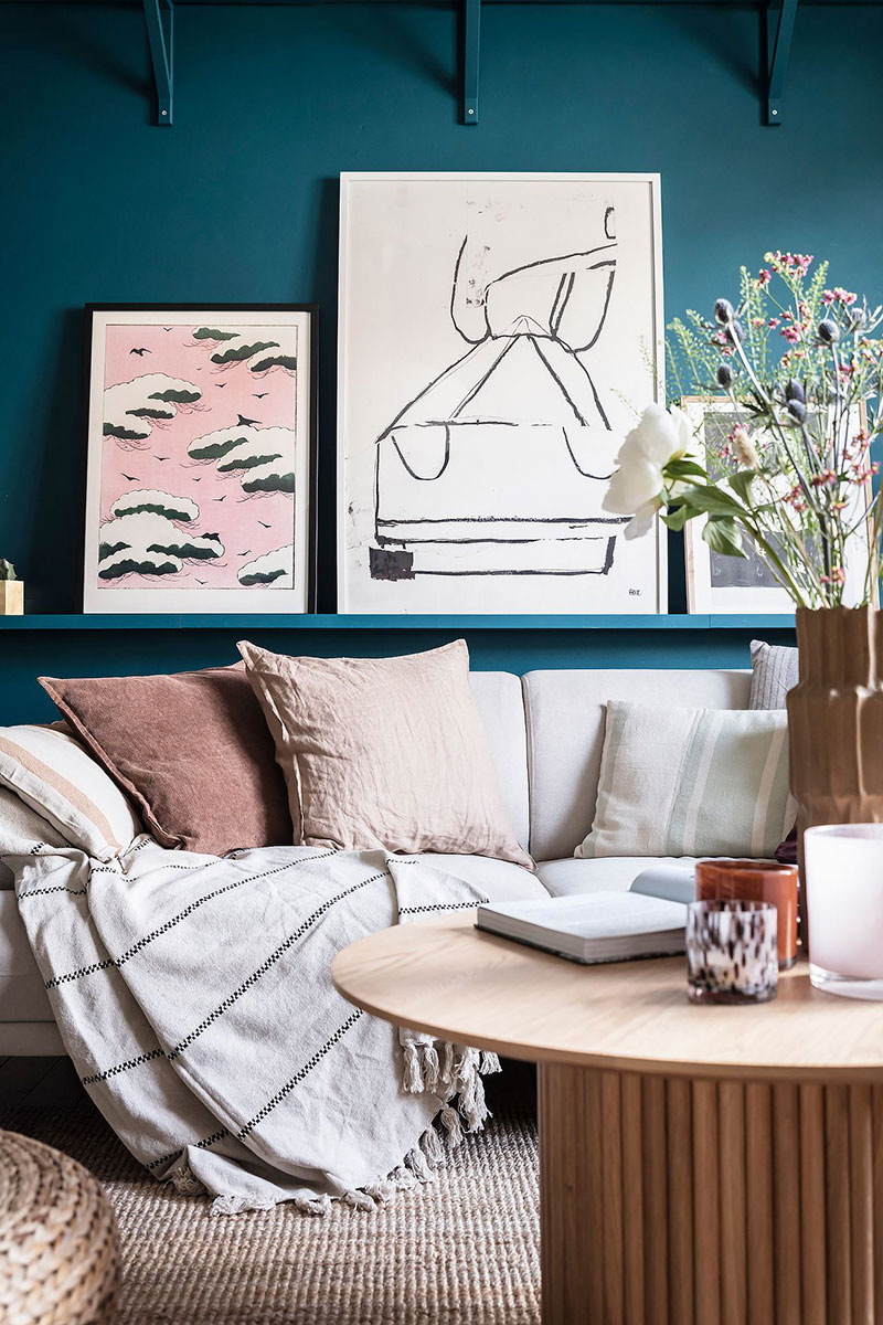 哥德堡大胆蓝色公寓，充满装饰的 65 平米空间-6