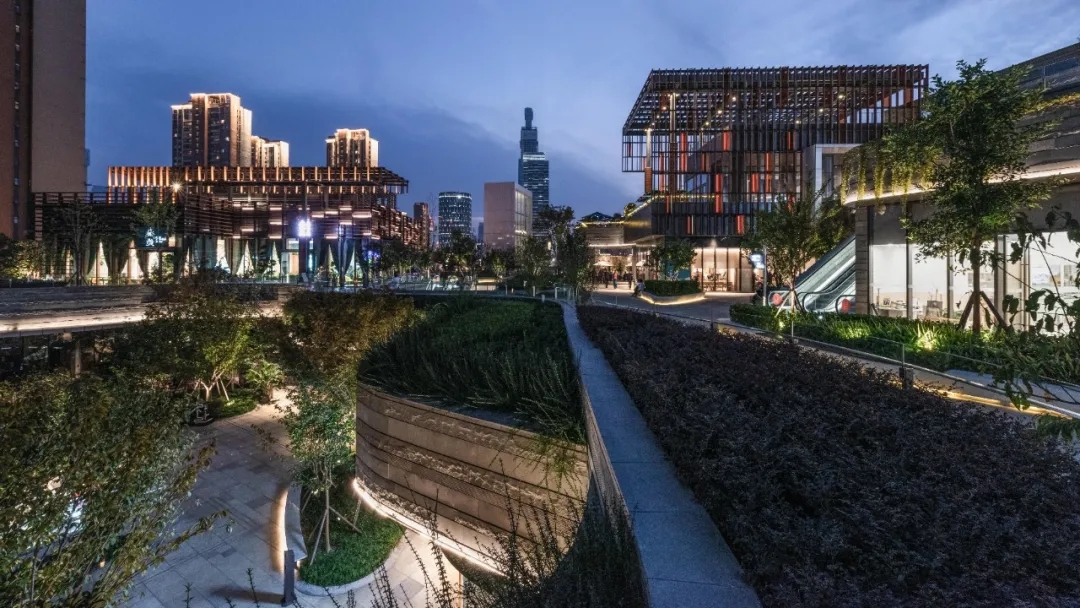 武汉天地壹方北馆周围景观-42