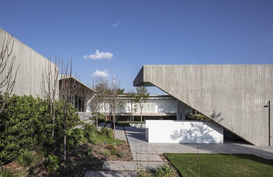 层叠之居,光影游戏·以色列特拉维夫 MA 住宅丨Pitsou Kedem Architects-3