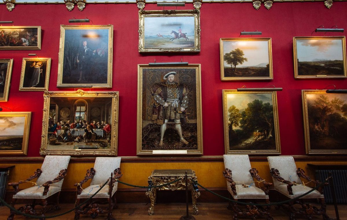 Замок Бельвуар, интерьеры в стиле историзм - 40 фото-135