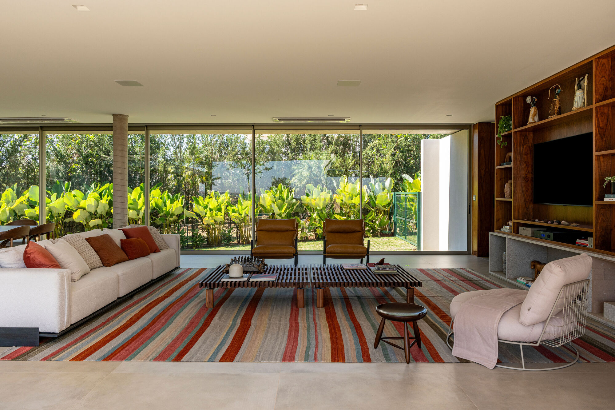 摇摆屋丨巴西丨lb+mr-19