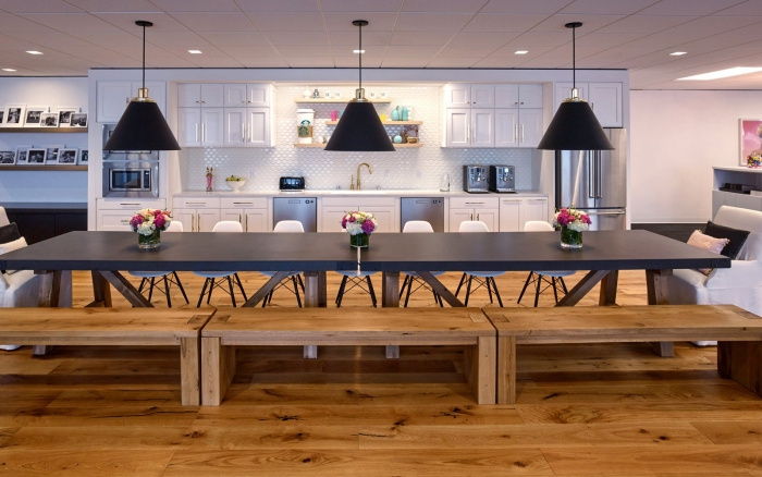 西雅图 Hughes Marino 现代原木办公空间-6