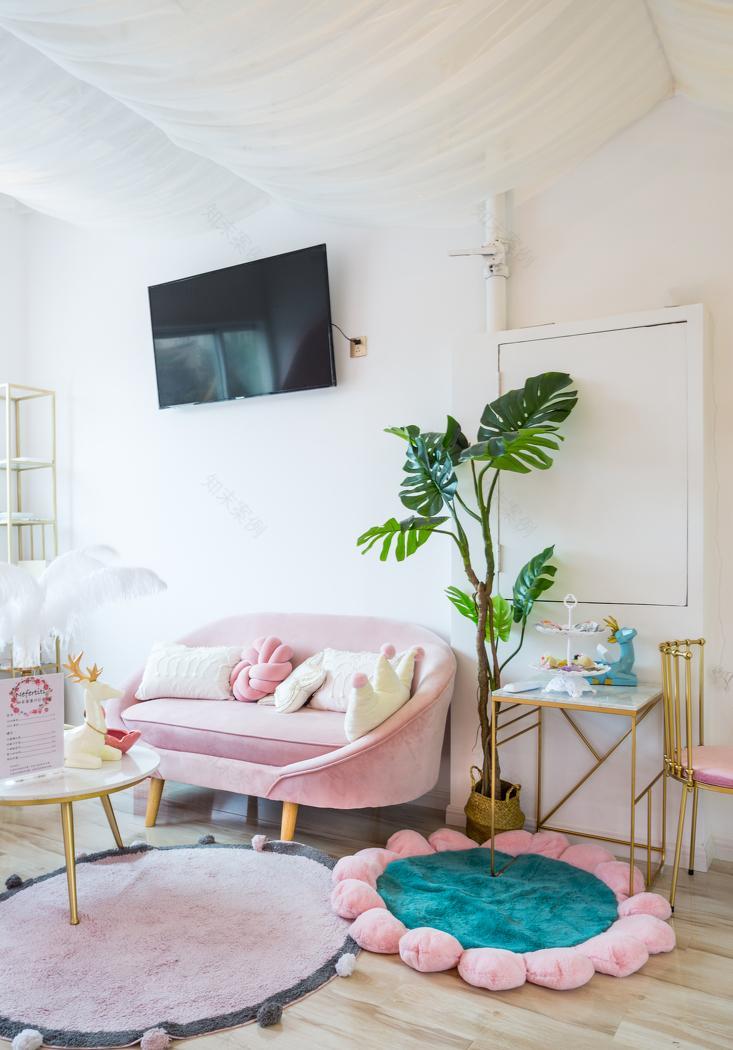 梦幻轻奢的 Nefertiti 空间,打造少女情怀的体验-29