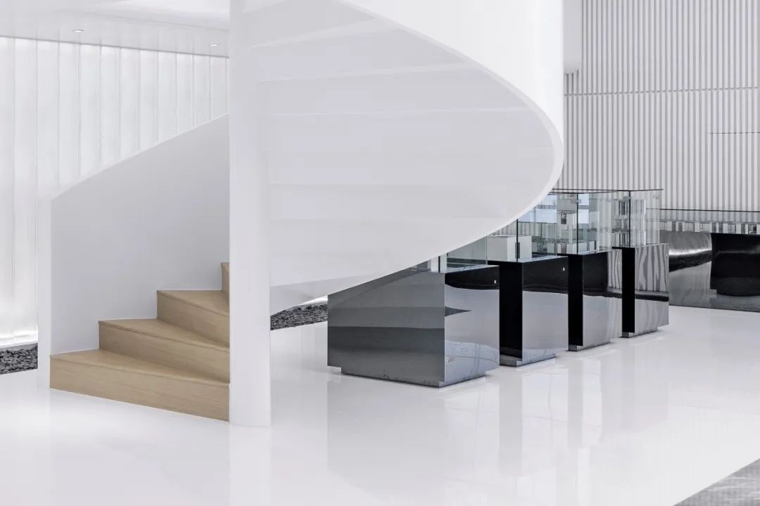 石家庄中电展示中心 / 纯净白色空间的诗意营造-11