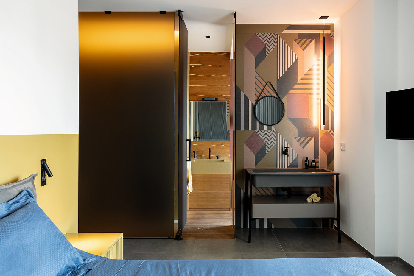 A Panoramic Penthouse 丨 2DA Labdesign-7