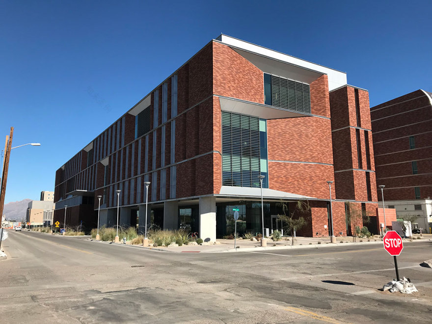 亚利桑那大学生物科学研究实验室丨美国图森丨ZGF Architects,BWS Architects-49