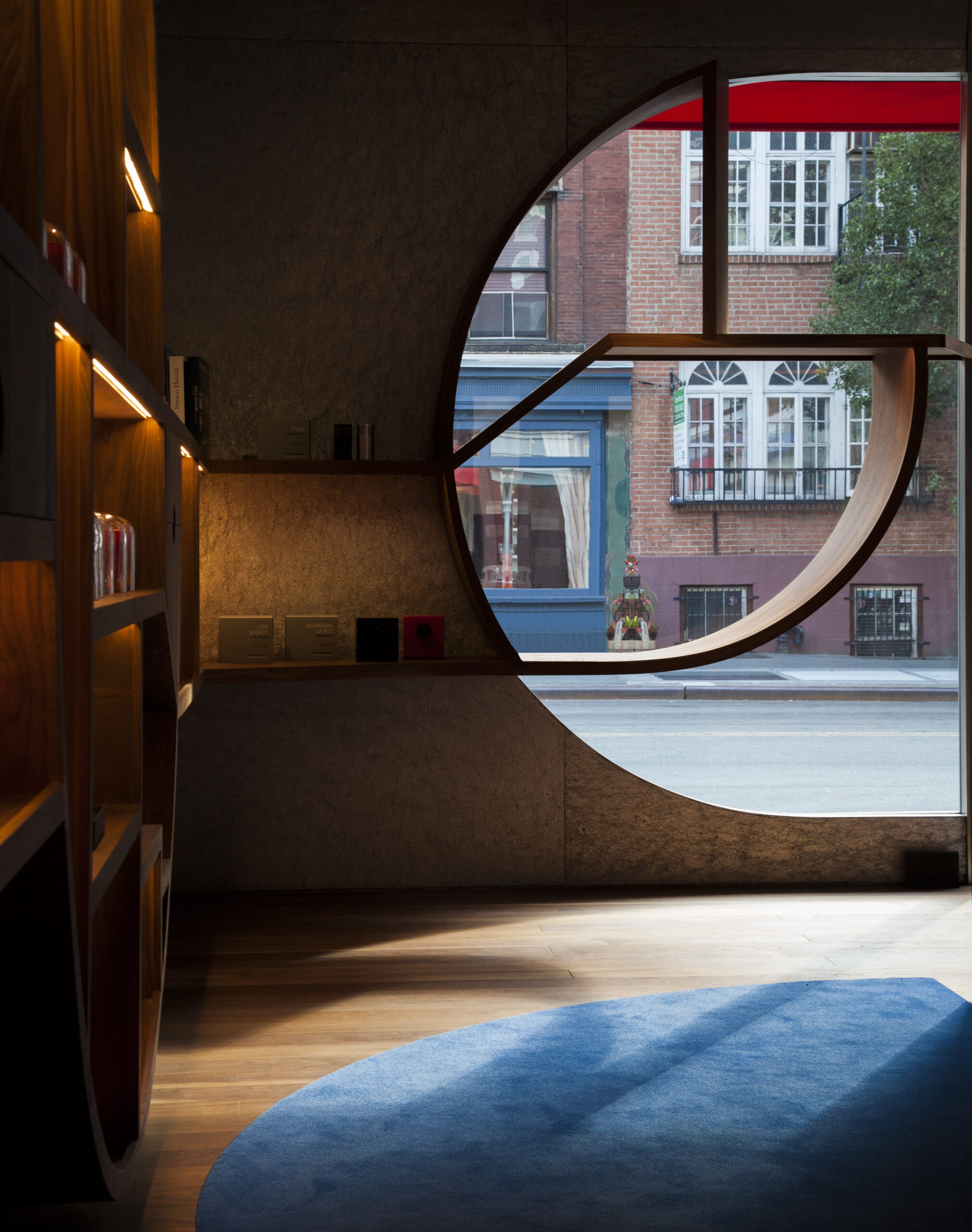 STEVEN HOLL ARCHITECTS - Editions De Parfums Frédéric Malle-12