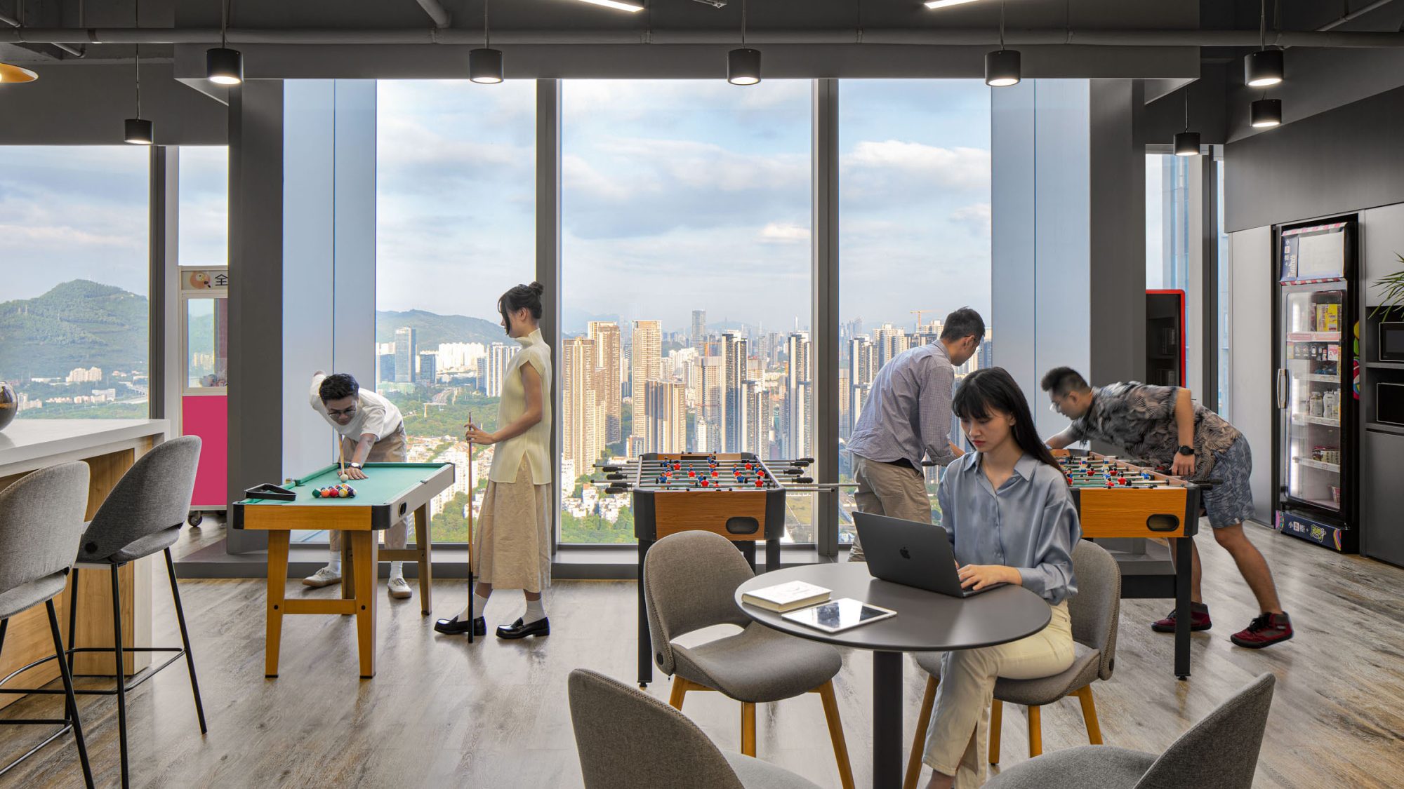 知名音乐娱乐集团，深圳 -17