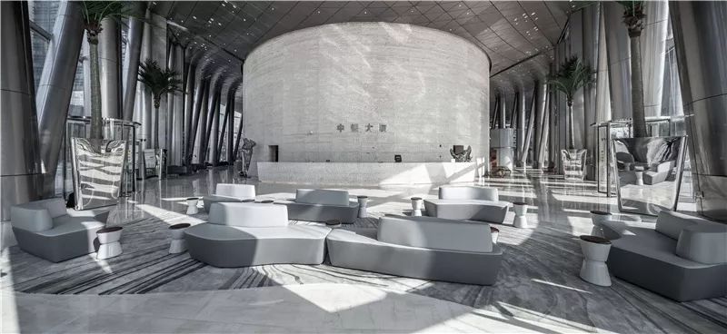 中银大厦 | 光影艺术的办公空间-36