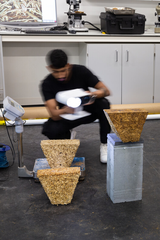 Sugarcrete™可持续建筑材料研发项目丨东伦敦大学,Grimshaw Architects-66