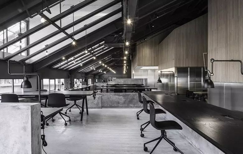 水泥自流平 | 多样风格与施工技巧解析-7