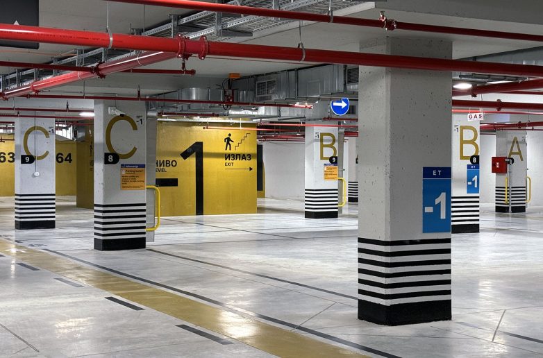 Banovina地下公共停车场丨诺维萨德-24