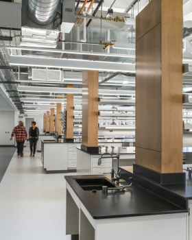俄勒冈大学 Klamath Hall 合成化学实验室翻新丨美国尤金丨TVA Architects
