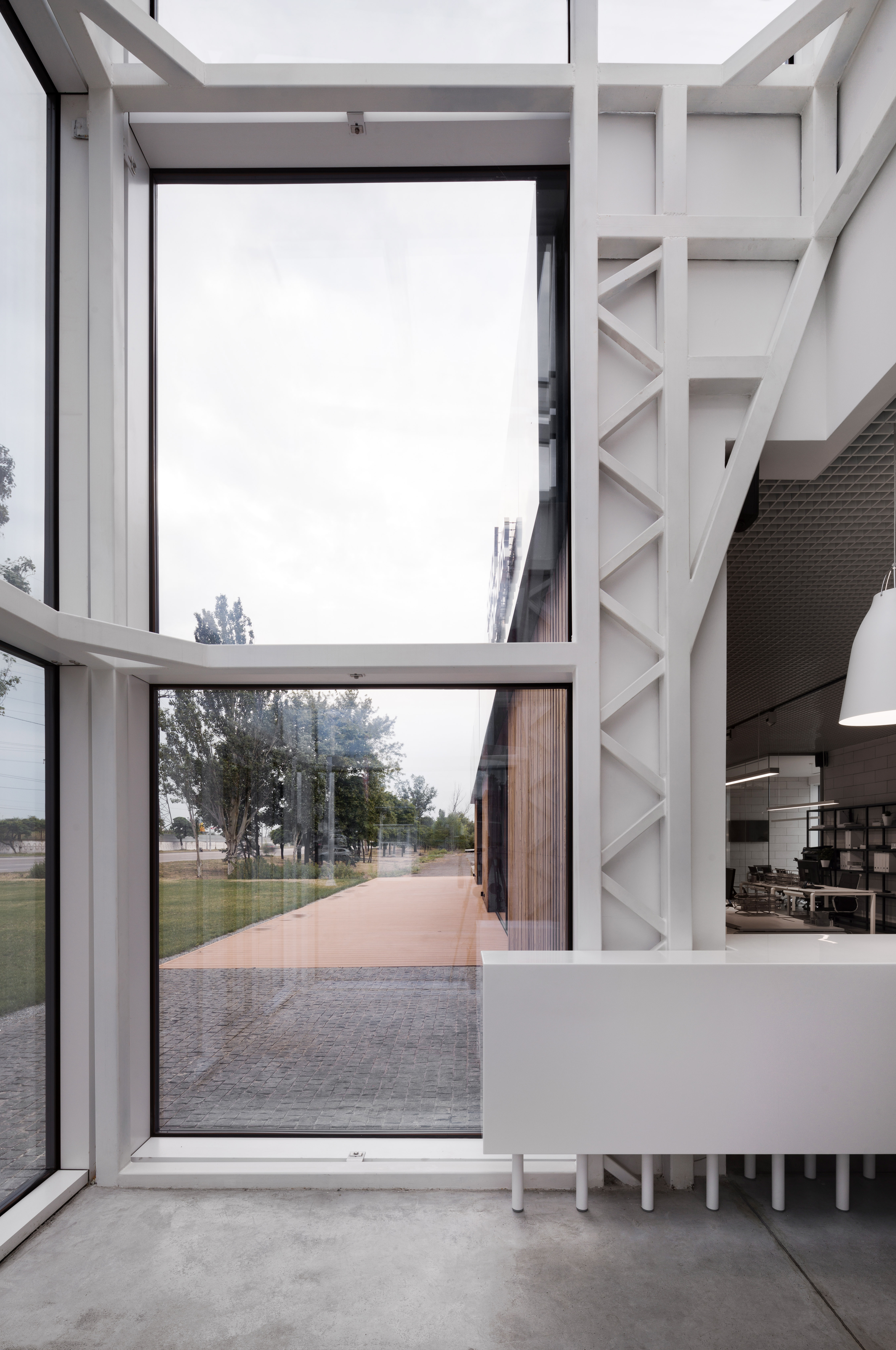 乌克兰 Dnipro 现代节能办公空间-16