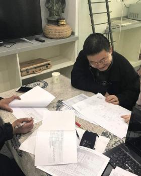 上海筑臻装饰打造明都路现代简约空间