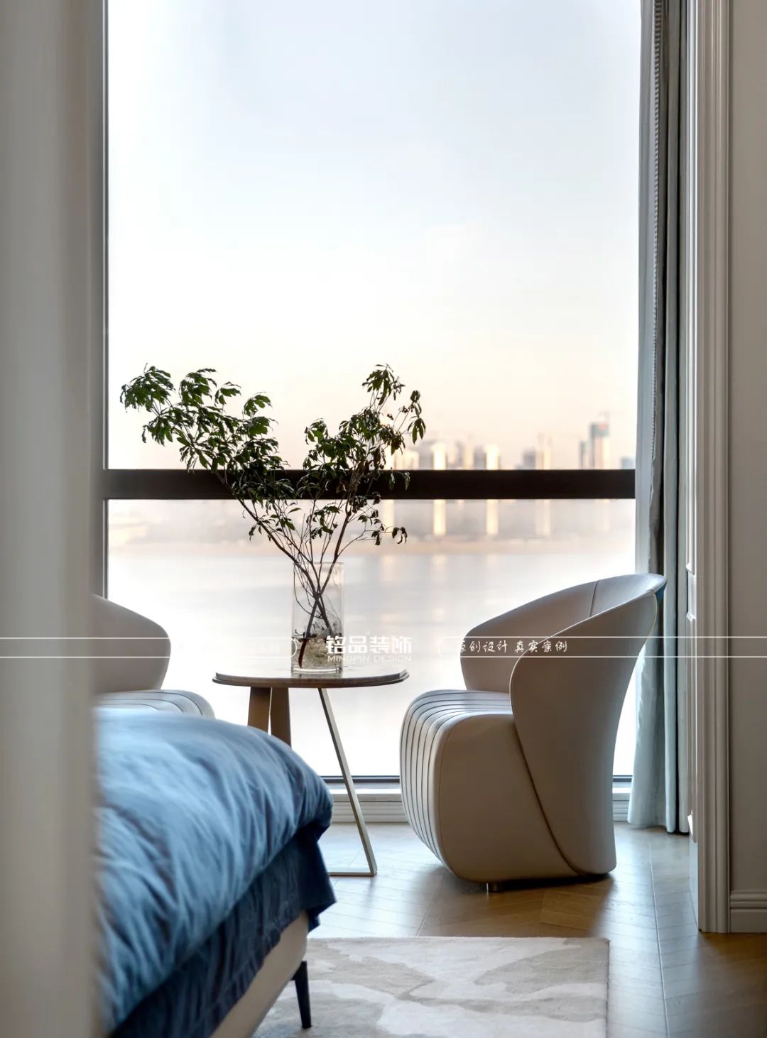 钱塘江畔意式轻奢江景房丨铭品装饰-47