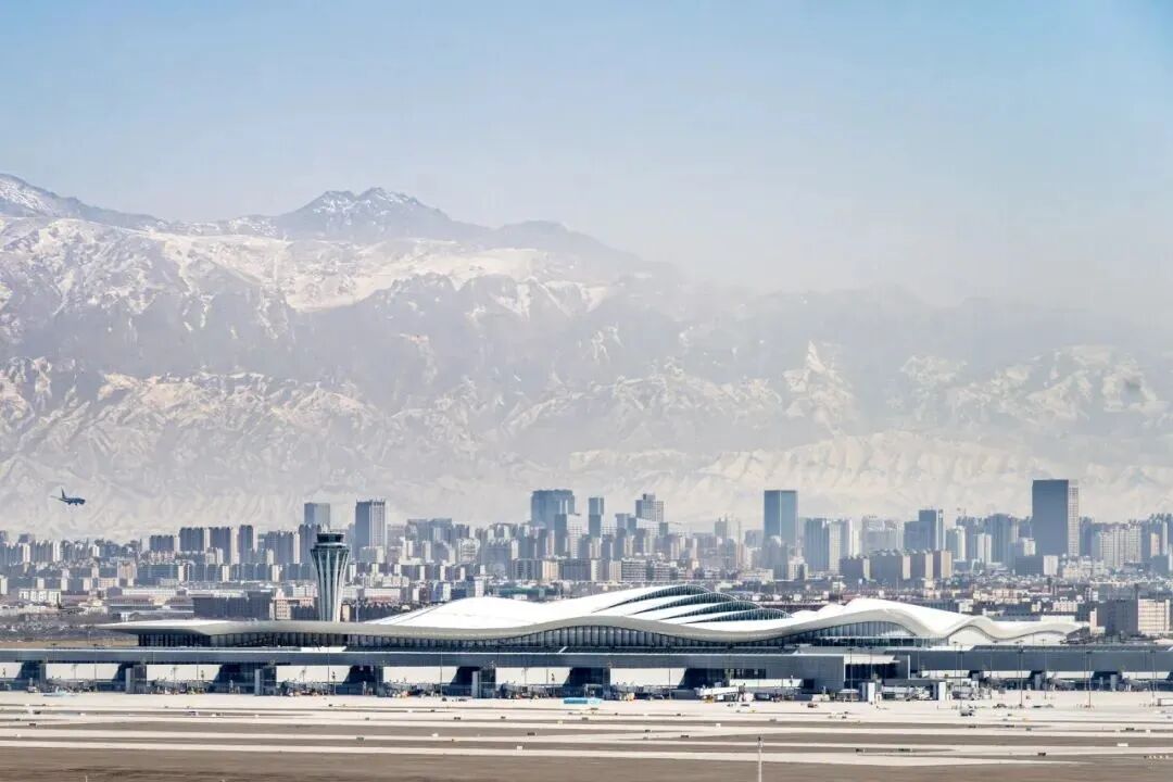 打造国际空港新体验丨华建集团华东院原创设计乌鲁木齐天山国际机场北航站区正式启用-7