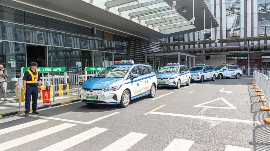 深城交首创丝滑网约“一码出行”，深圳北站运行效率与出行体验双跃升-35