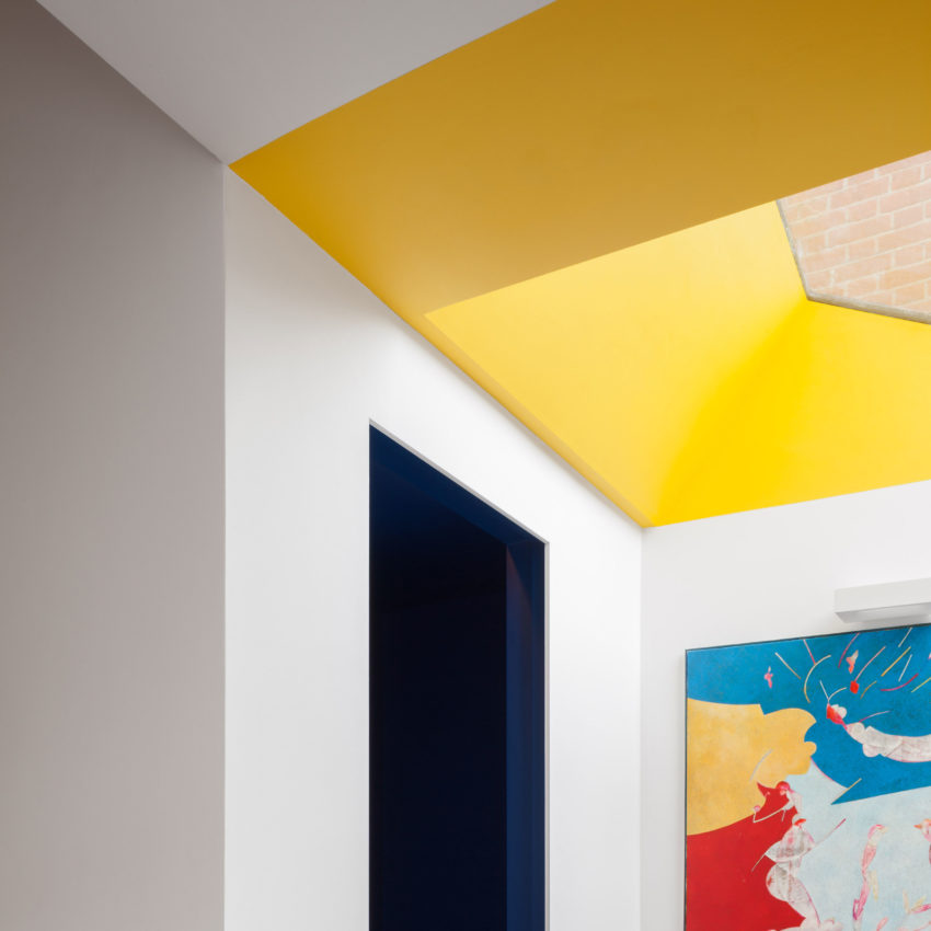 伦敦航海家庭梦幻之家 | 波浪墙与天窗的艺术-32