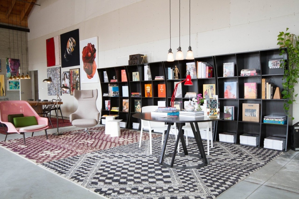 [专卖店] a tour of aphro chic's stylish show home at helms bakery-41