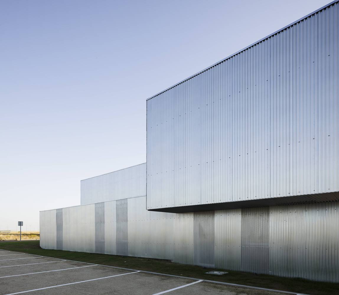 西班牙 Villanueva de la Serena 工业建筑设计丨Estudio Arquitectura Hago-47