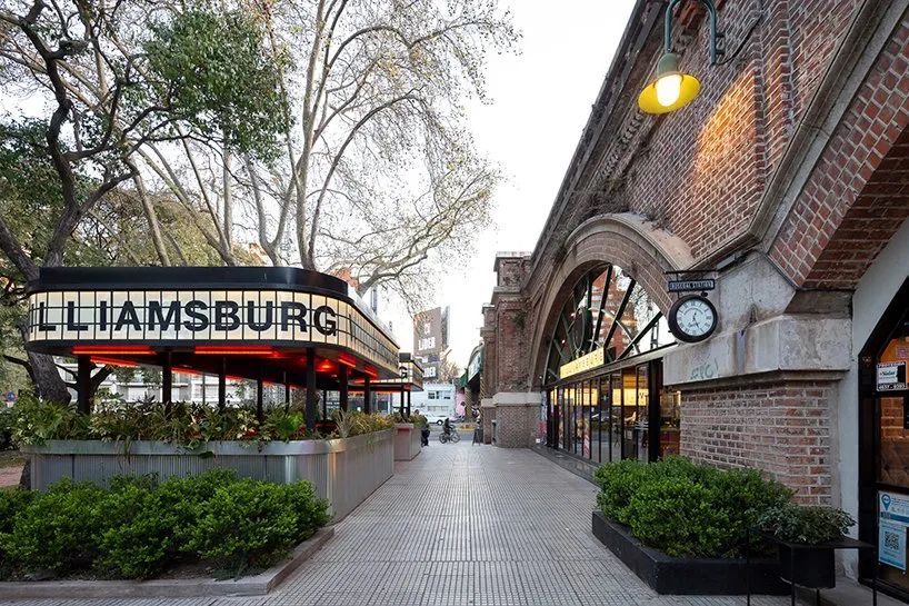 阿根廷 Williamsburg 餐厅露天座位设计,红砖元素营造自然氛围-21