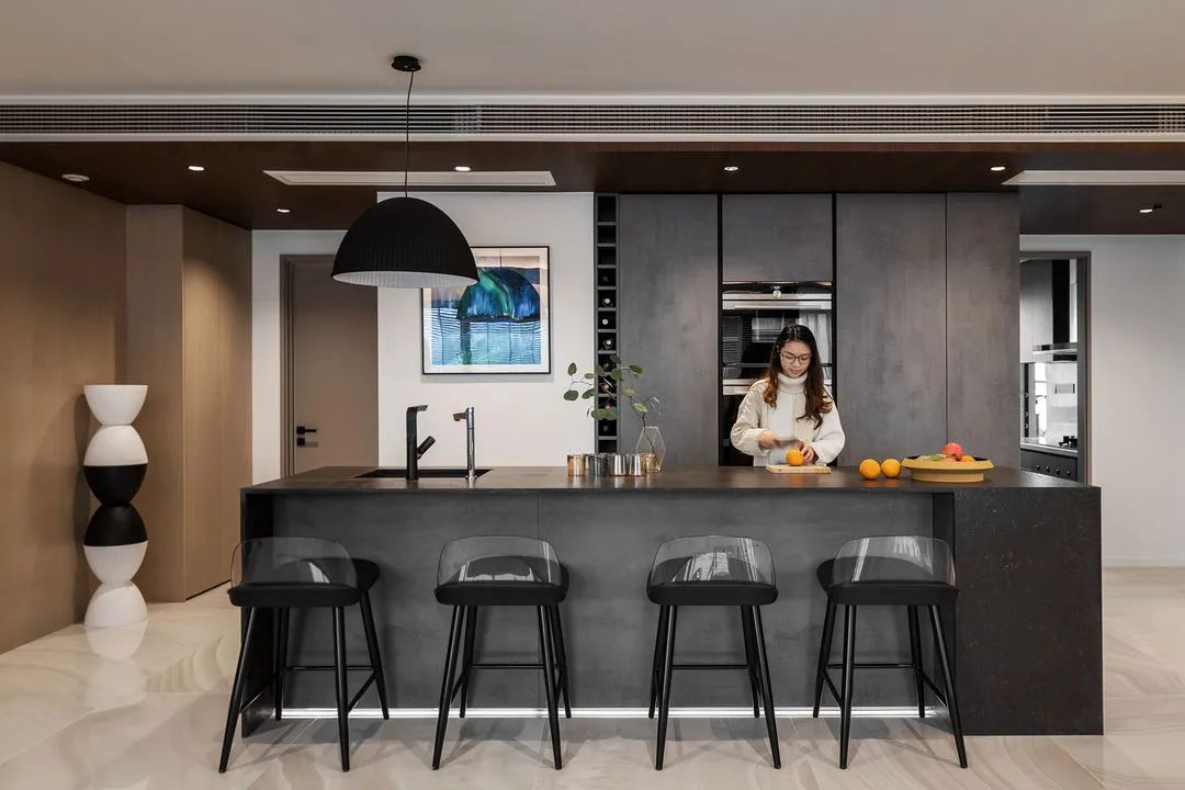 现代温馨与浪漫的居住空间-20