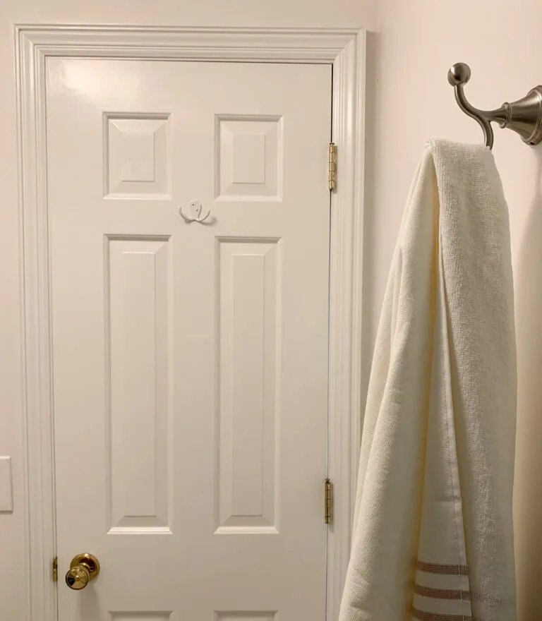 复古主卫生间改造为美观实用且时尚空间-24