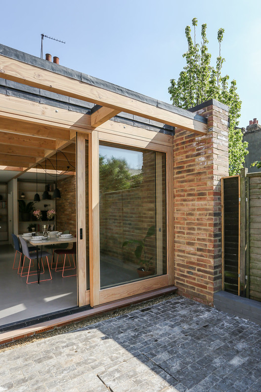 尼姆扩展 | 轻质木材门户打造明亮开放生活空间-25