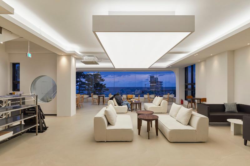 简约海洋风 160 平咖啡厅设计-13