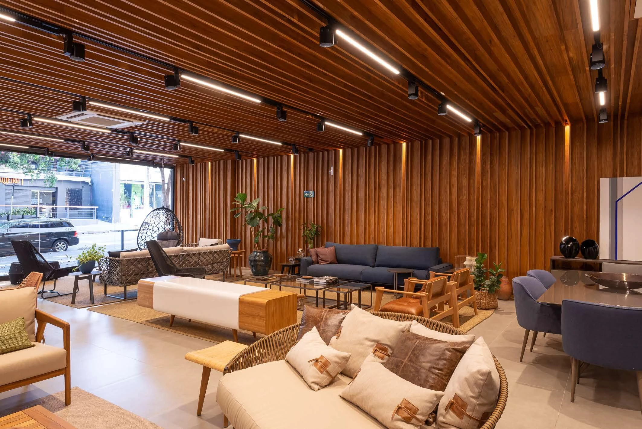 Franccino Giardini 商店概念店设计丨巴西-24