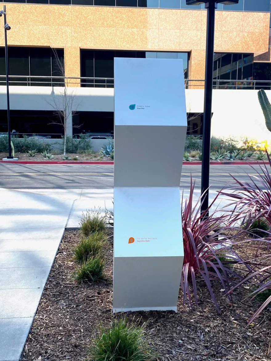 Canvas 办公园区标识系统设计丨美国梅萨丨TFN 建筑标识-18