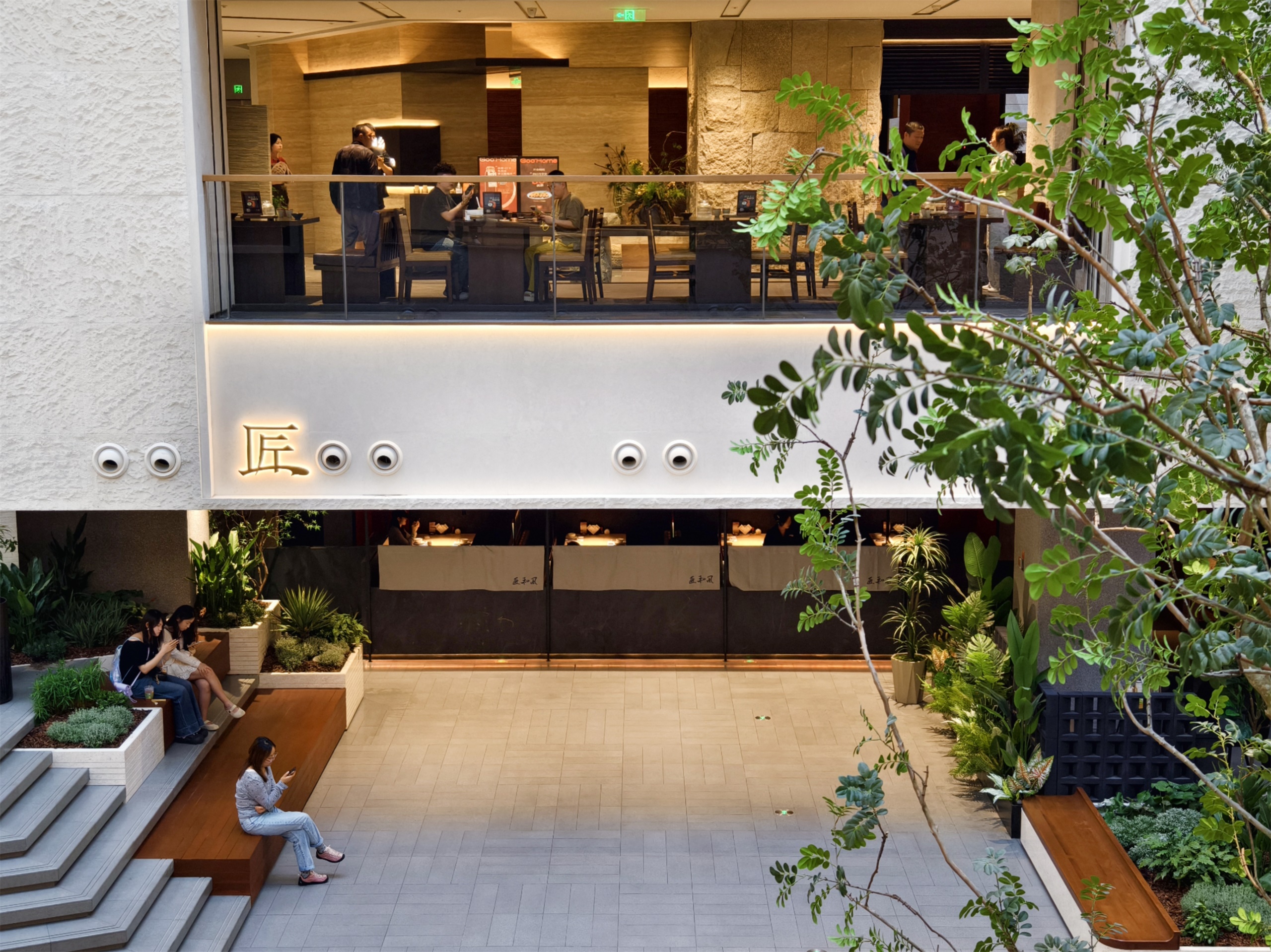 重庆龙湖北城天街B馆L4层室内景观营造丨中国湖北丨物候设计(重庆物候景观规划设计有限公司)-59